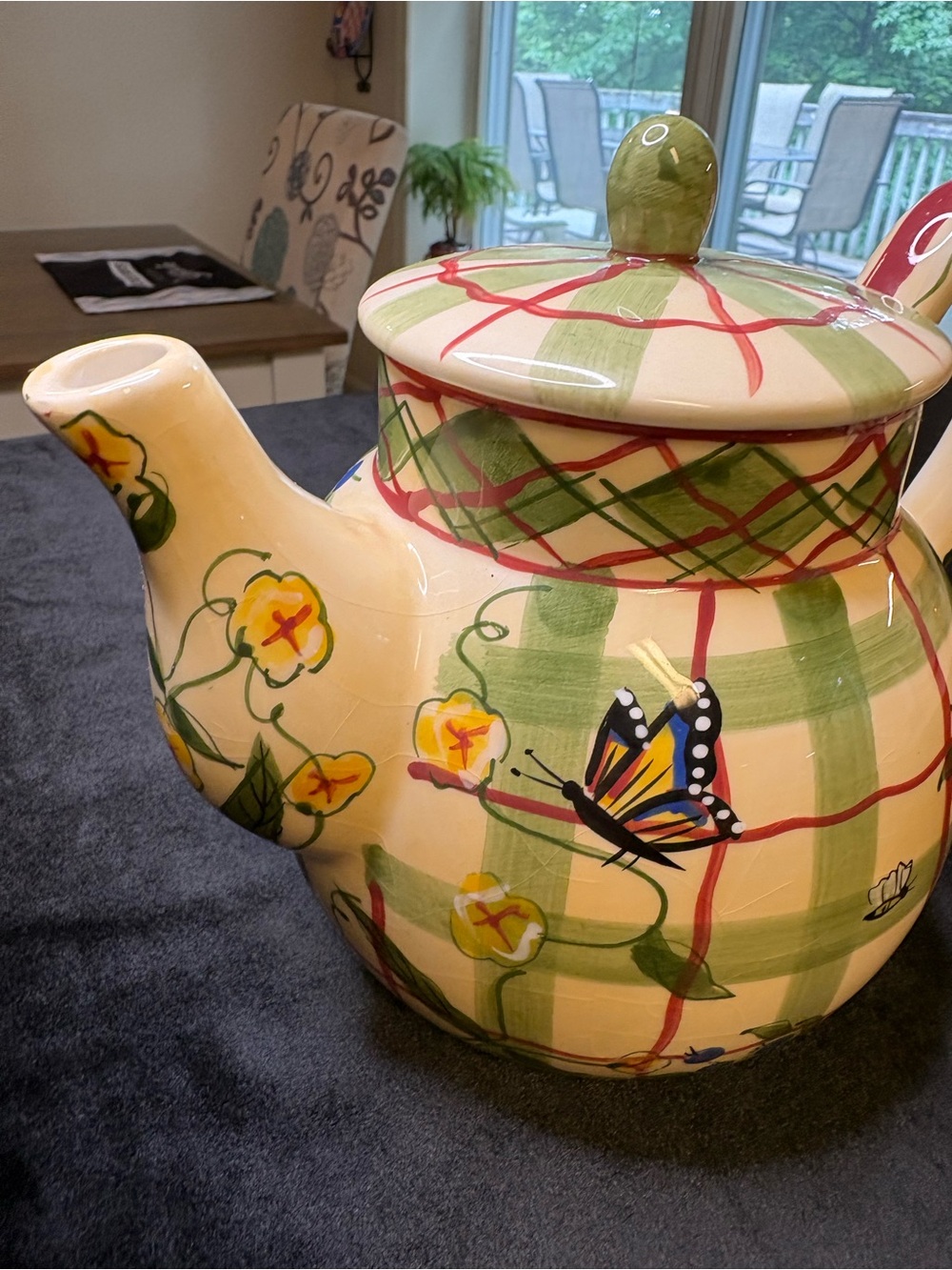Vintage Flowers, Inc Ballon’s Ceramic Teapot - Picture 3 of 10